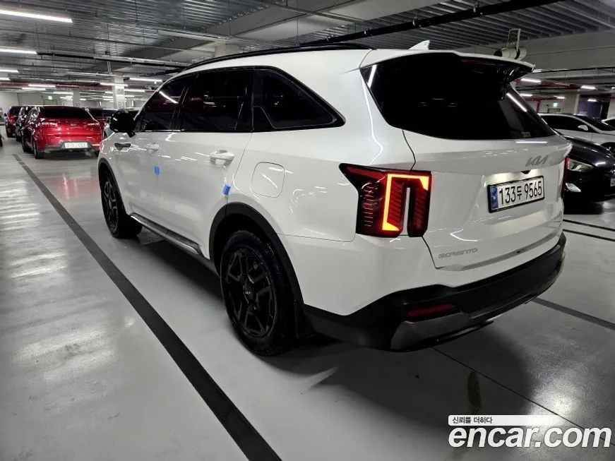 Kia Sorento — фото 5
