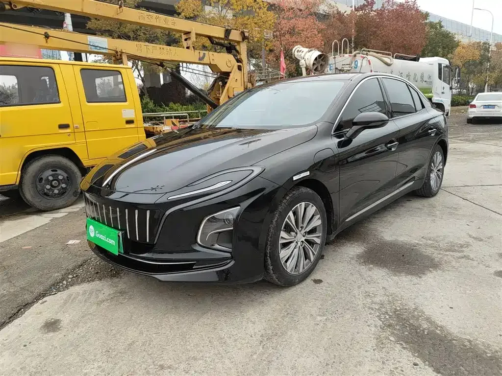 Hongqi E-QM5 2023 из CN, фото 2