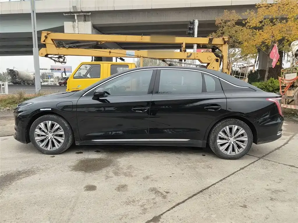 Hongqi E-QM5 2023 из CN, фото 5