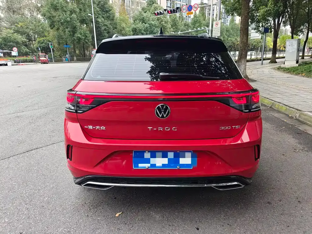 Volkswagen T-Roc — фото 5
