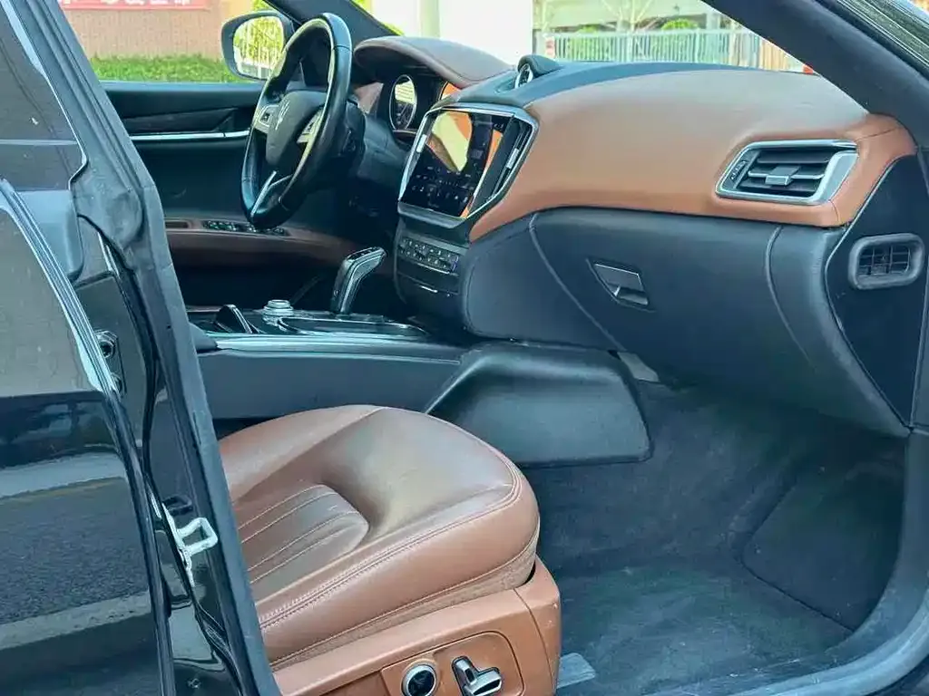 Maserati Ghibli 2021 из CN, фото 5