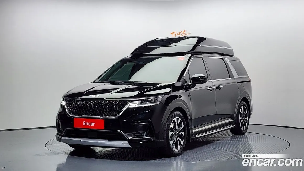 Kia Carnival — фото 1