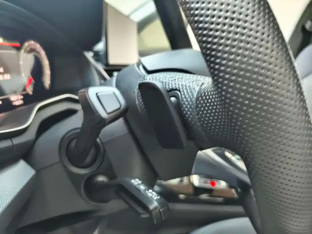 Audi Q5L 2021 из CN, фото 10
