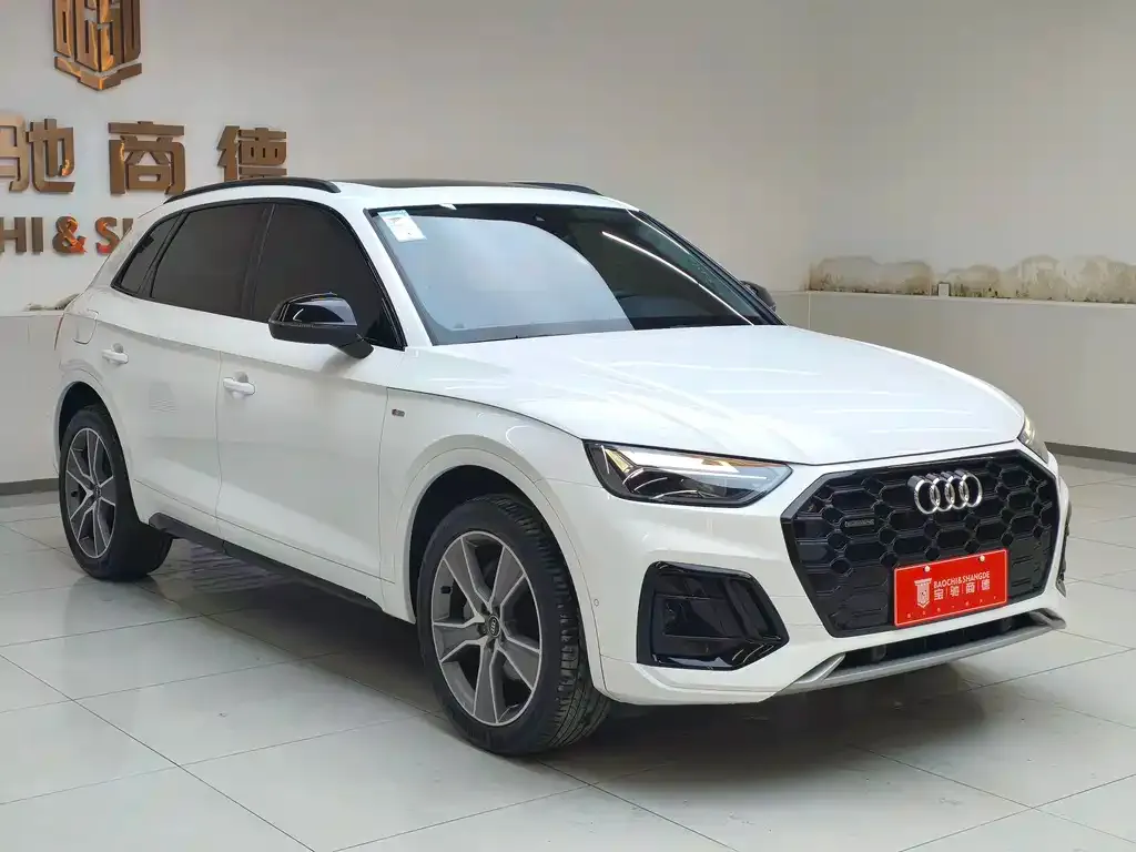 Audi Q5L 2021 из CN, фото 2