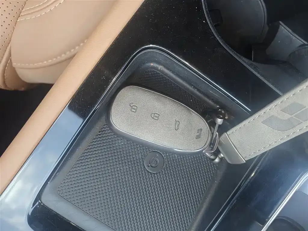 Li Auto ONE 2023 из CN, фото 9