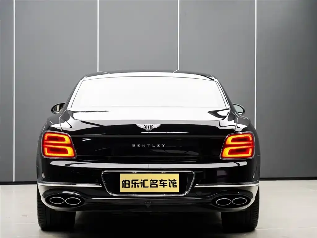 Bentley Flying Spur PHEV 2022 из CN, фото 5