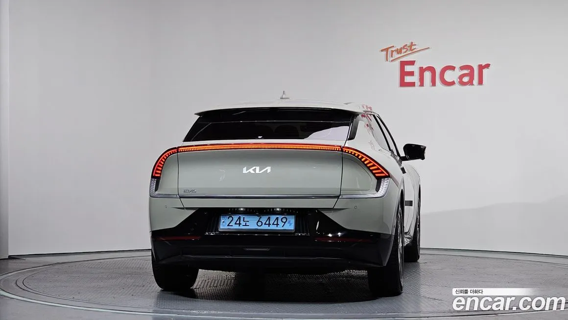 Kia EV6 — фото 4