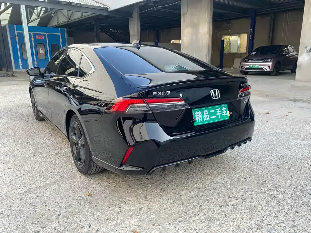 Honda Inspire — фото 9