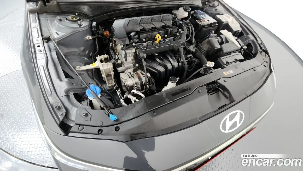 Hyundai AVANTE — фото 6