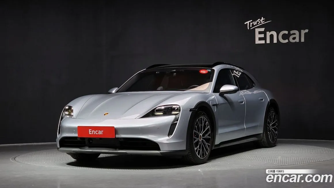 Porsche Taycan 2022 из KR, фото 1