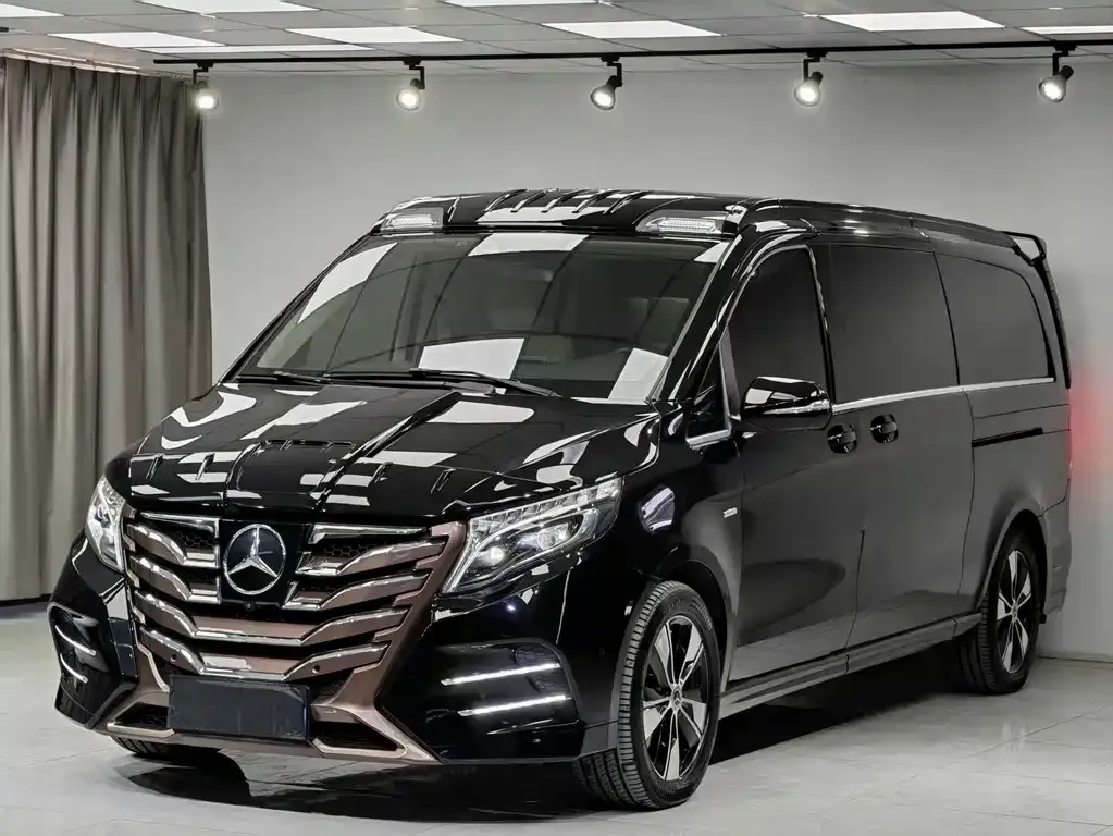 Mercedes-Benz V-Class 2021 из CN, фото 2