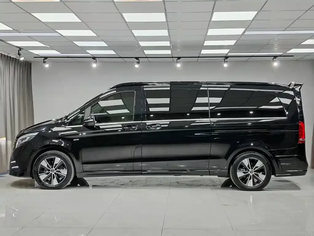 Mercedes-Benz V-Class 2021 из CN, фото 3