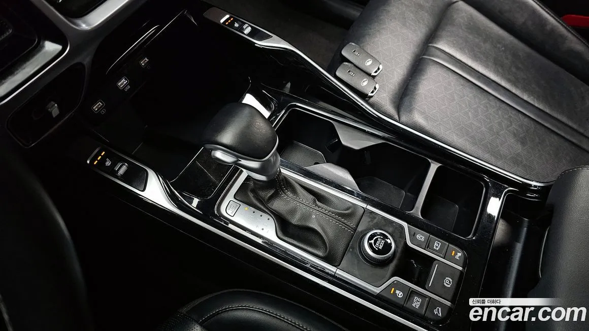 Kia Sorento — фото 9