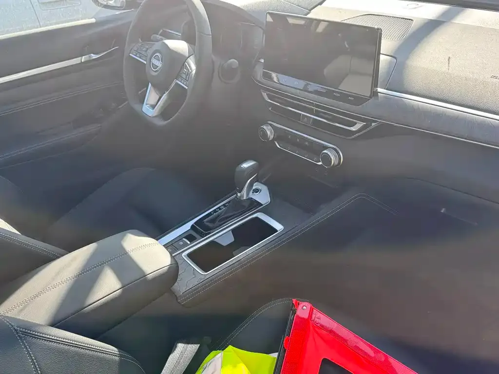 Nissan Teana 2025 из CN, фото 4