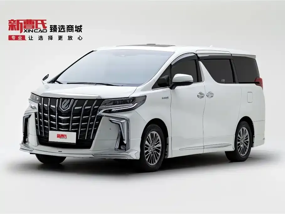Toyota Alphard — фото 1