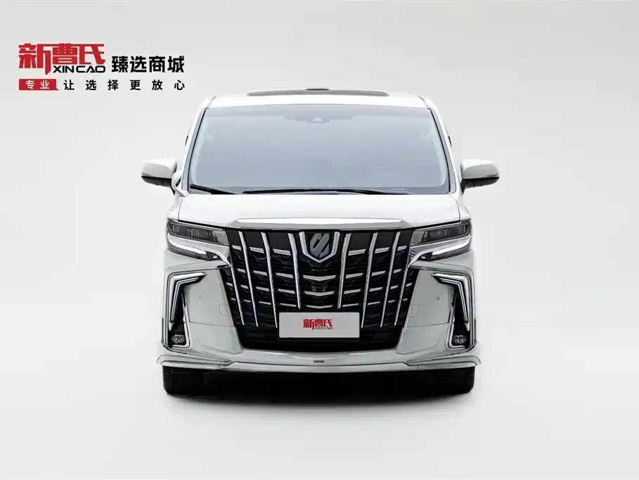 Toyota Alphard — фото 2