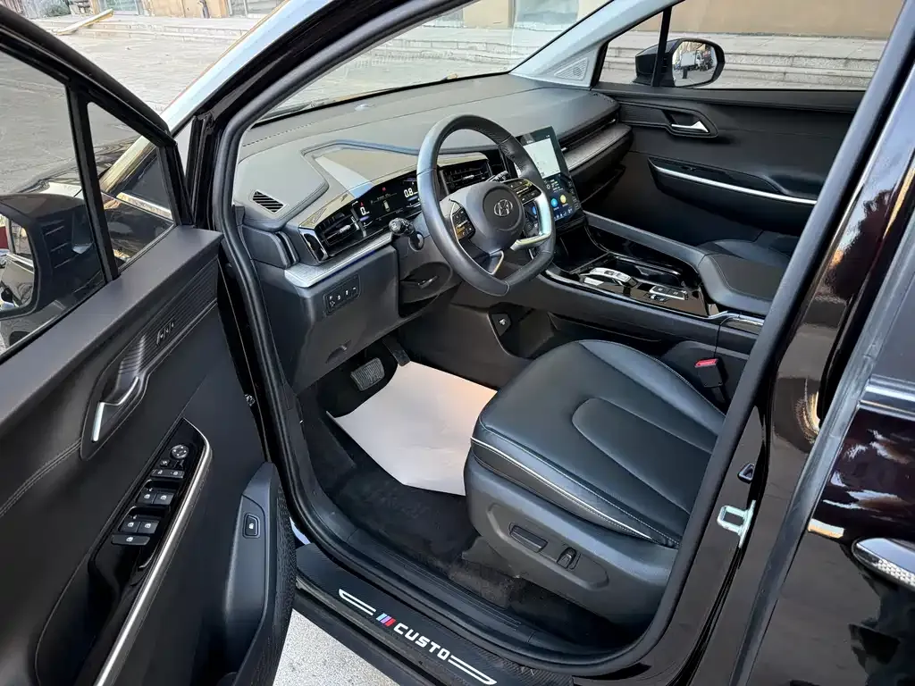 Hyundai Custo 2023 из CN, фото 8