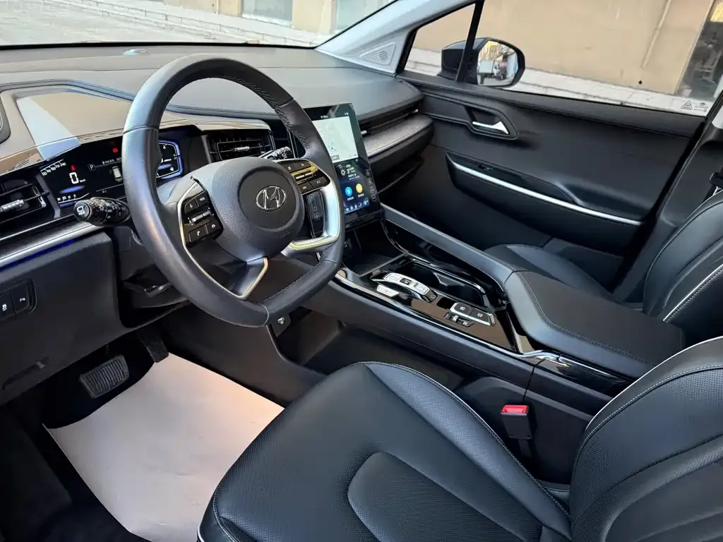 Hyundai Custo 2023 из CN, фото 9