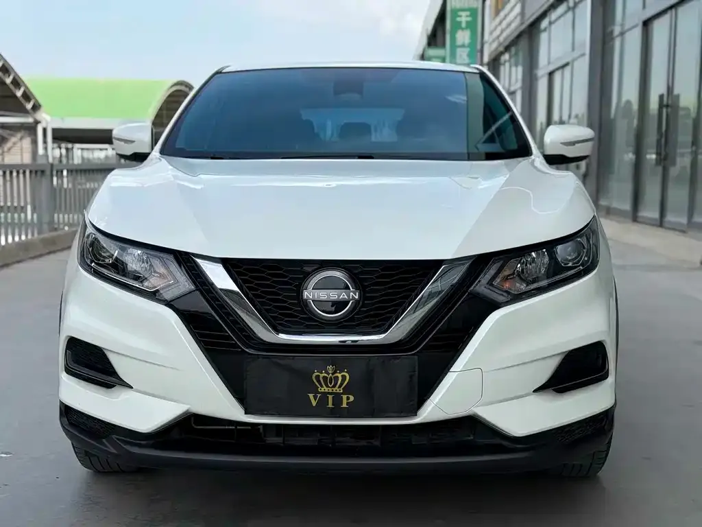 Nissan Qashqai 2023 из CN, фото 2