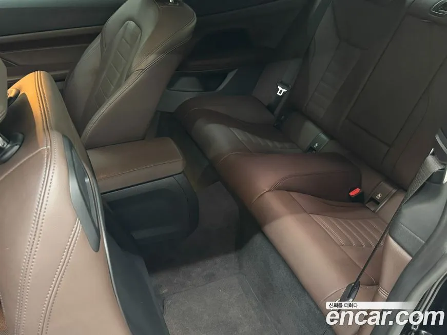 BMW 4-Series 2023 из KR, фото 8