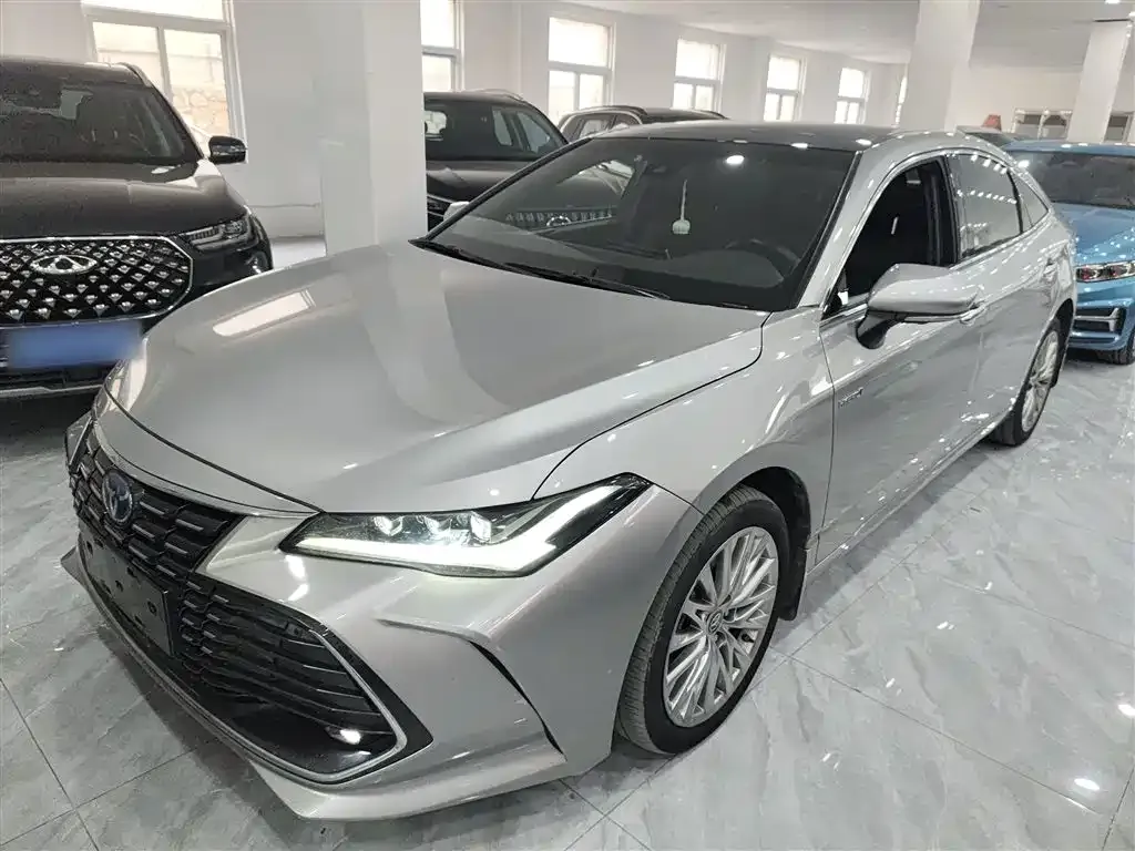 Toyota Avalon 2023 из CN, фото 2