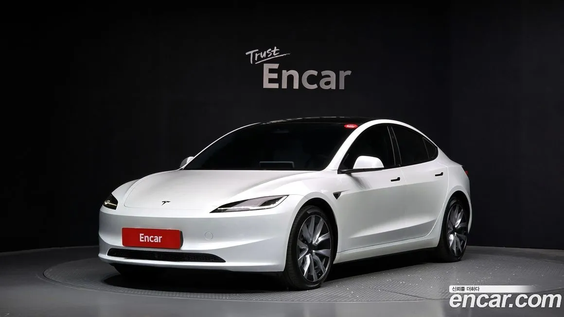 Tesla Model 3 2024 из KR, фото 1