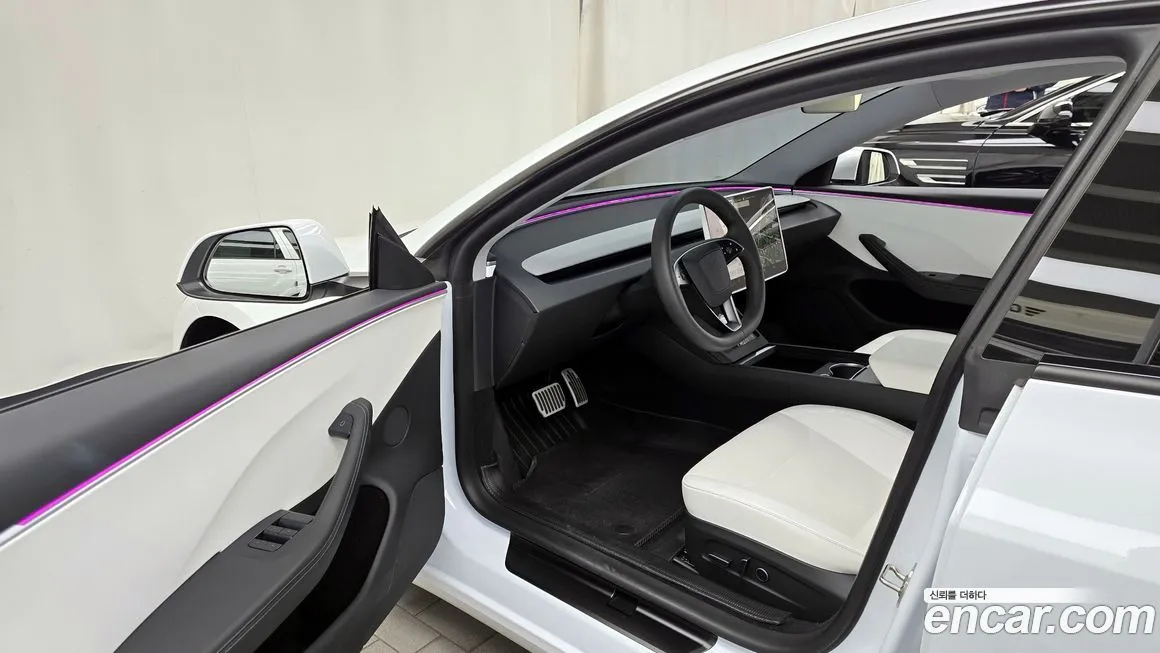Tesla Model 3 2024 из KR, фото 10