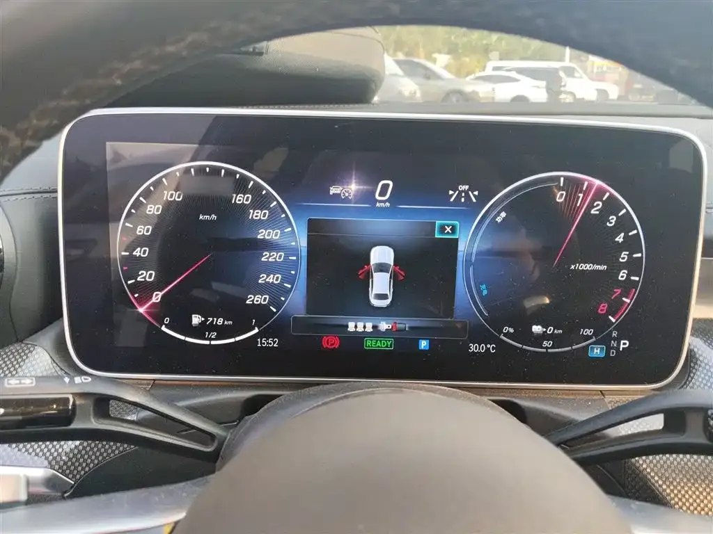 Mercedes-Benz C-Class New Energy 2023 из CN, фото 4