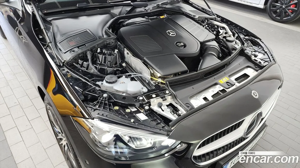 Mercedes-Benz C-Class 2025 из KR, фото 6