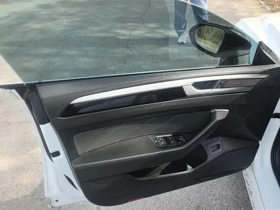 Volkswagen CC 2022 из CN, фото 7