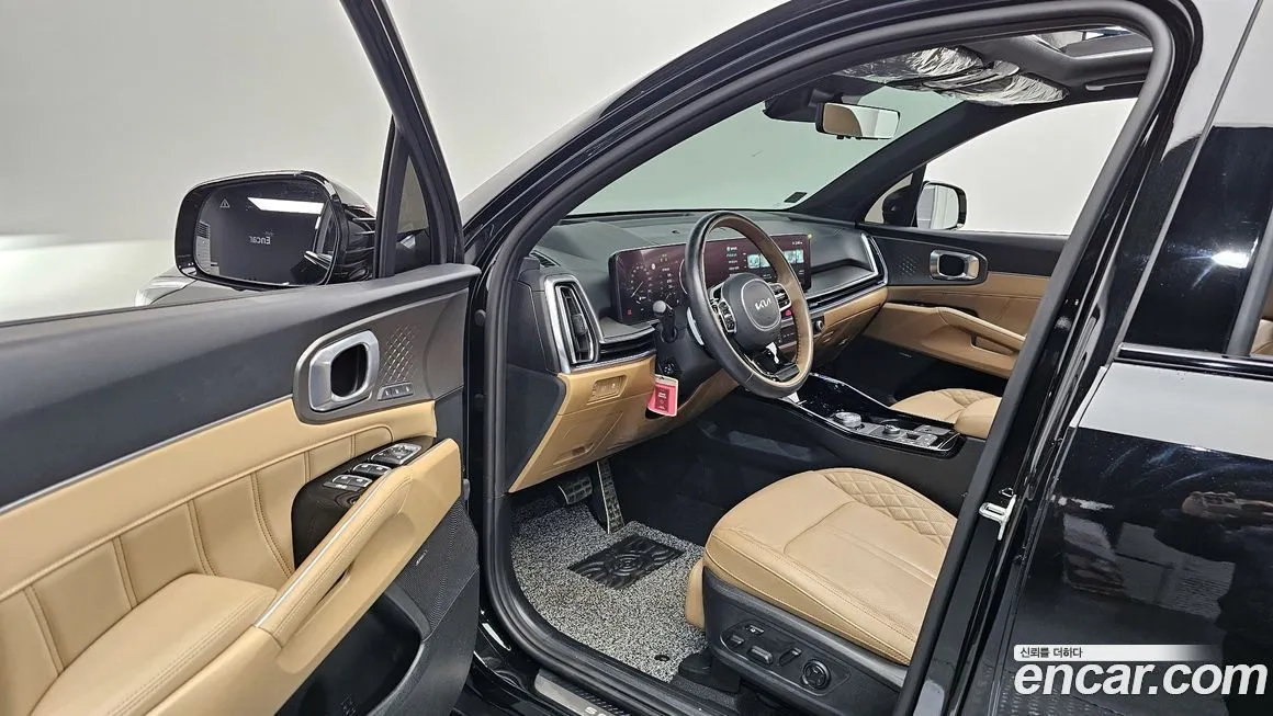 Kia Sorento — фото 10