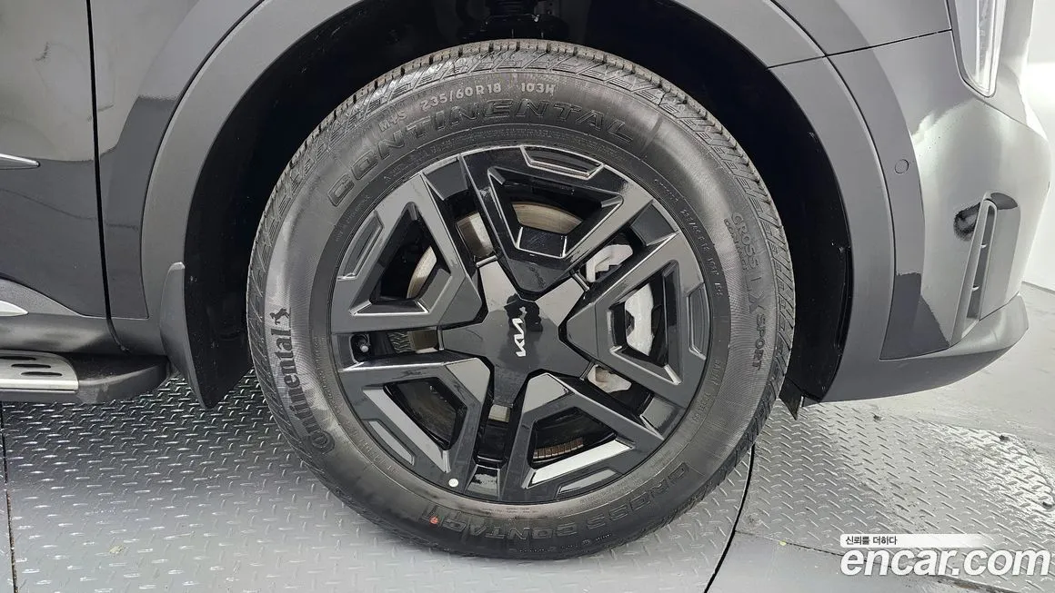 Kia Sorento — фото 5