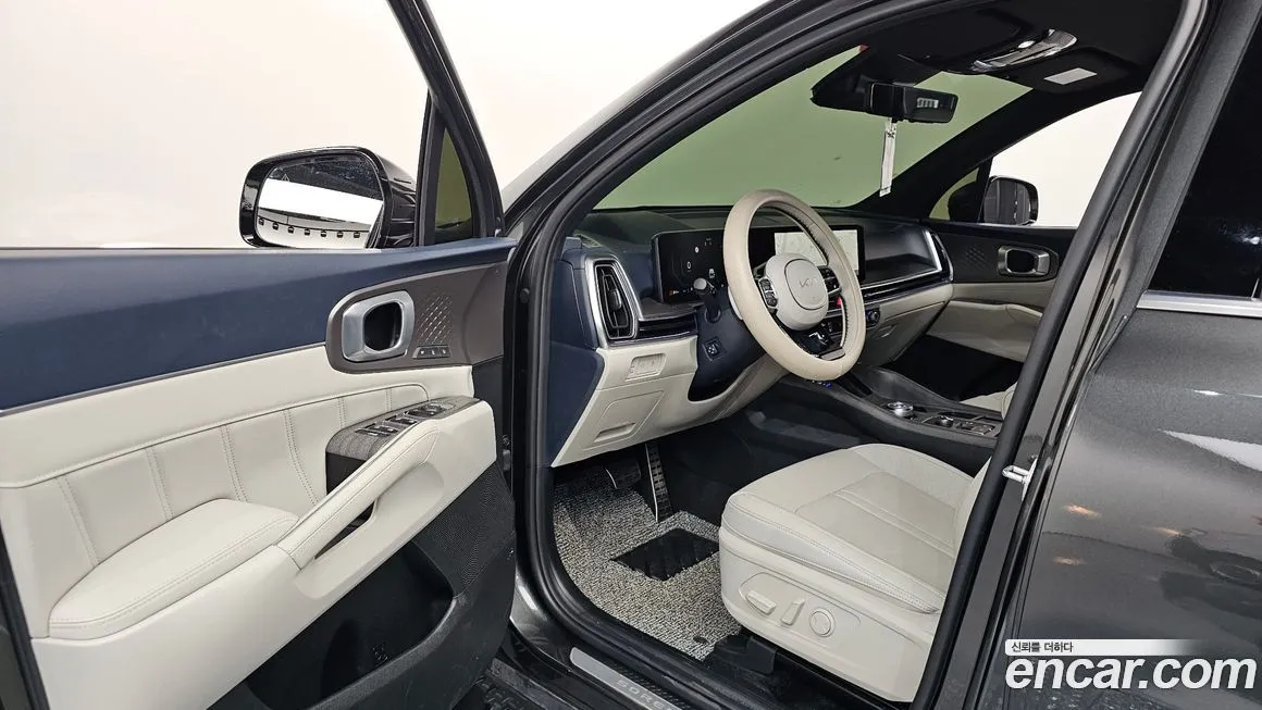 Kia Sorento — фото 10