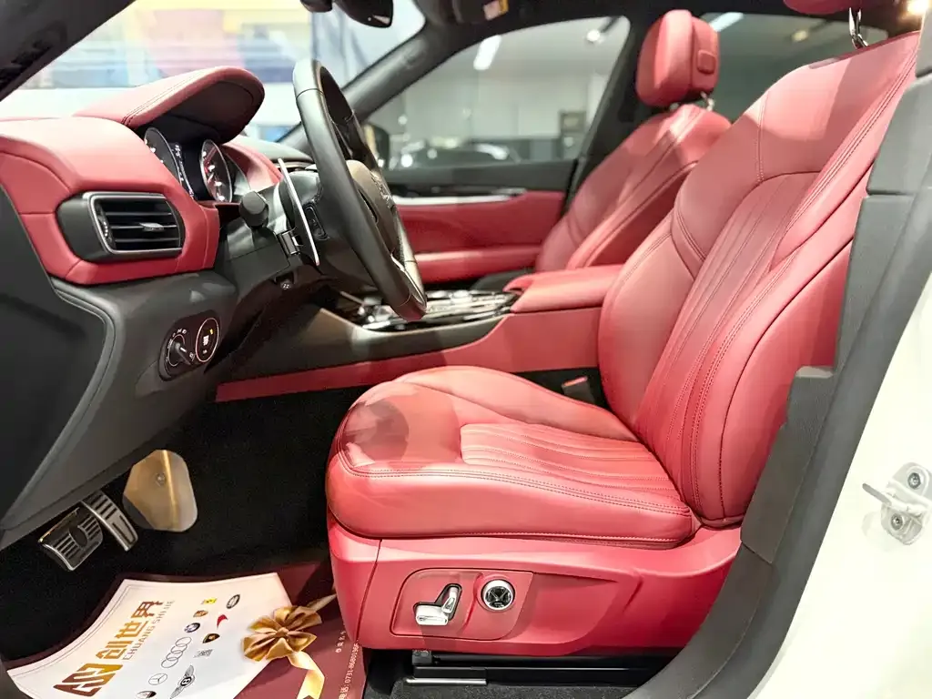 Maserati Levante 2021 из CN, фото 4