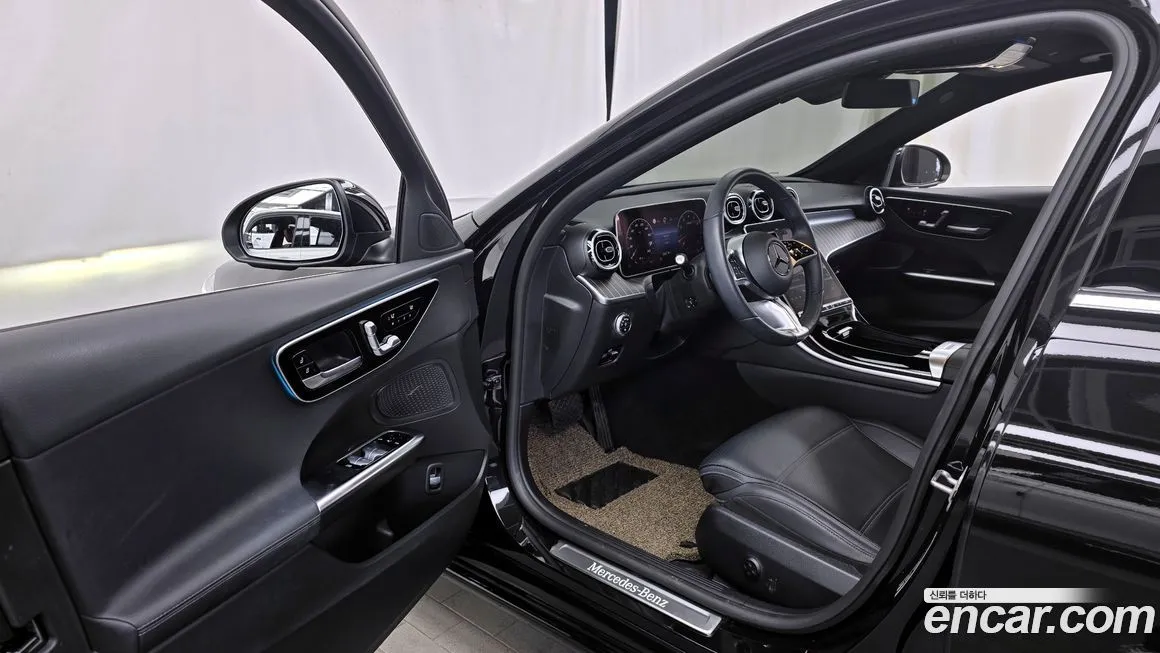 Mercedes-Benz C-Class — фото 10
