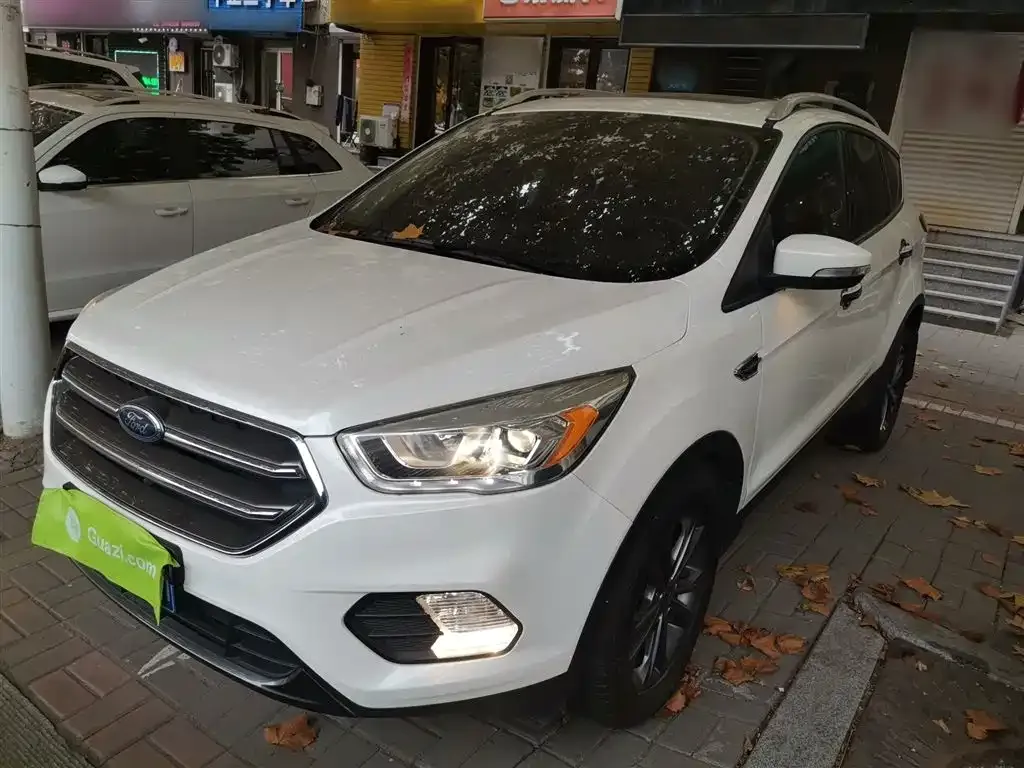 Ford Kuga 2021 из CN, фото 1