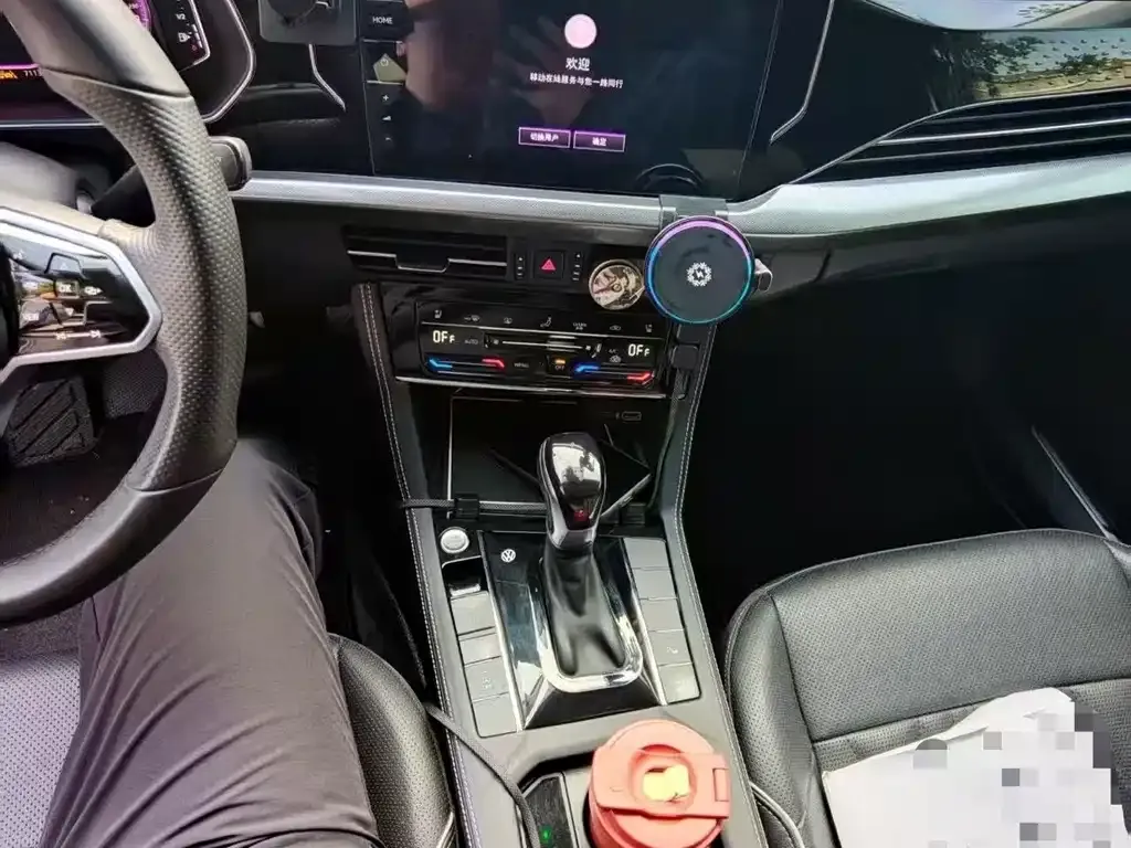 Volkswagen Passat 2023 из CN, фото 6