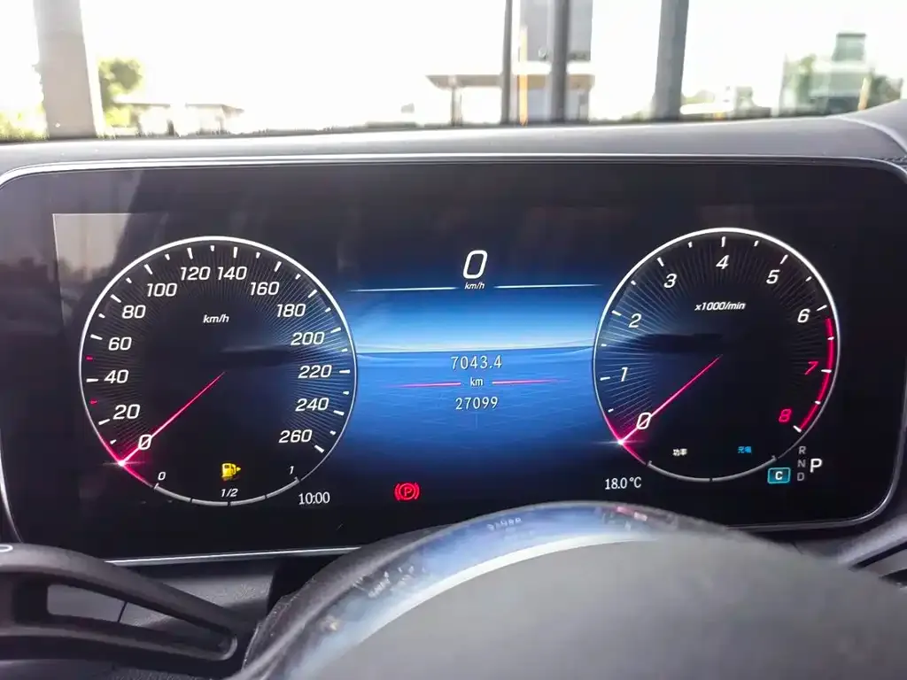 Mercedes-Benz GLC 2023 из CN, фото 10