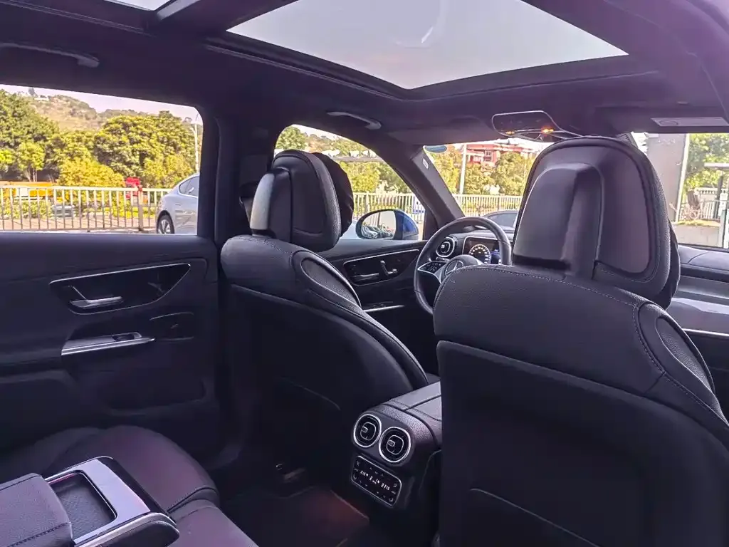 Mercedes-Benz GLC 2023 из CN, фото 7