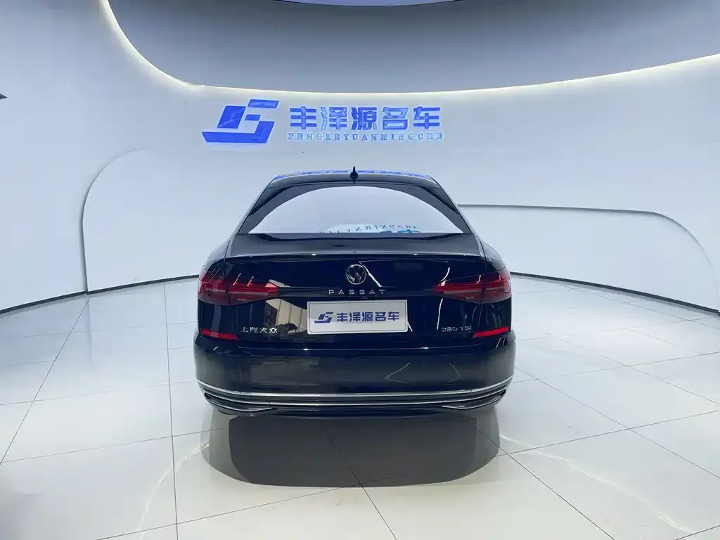 Volkswagen Passat 2022 из CN, фото 5