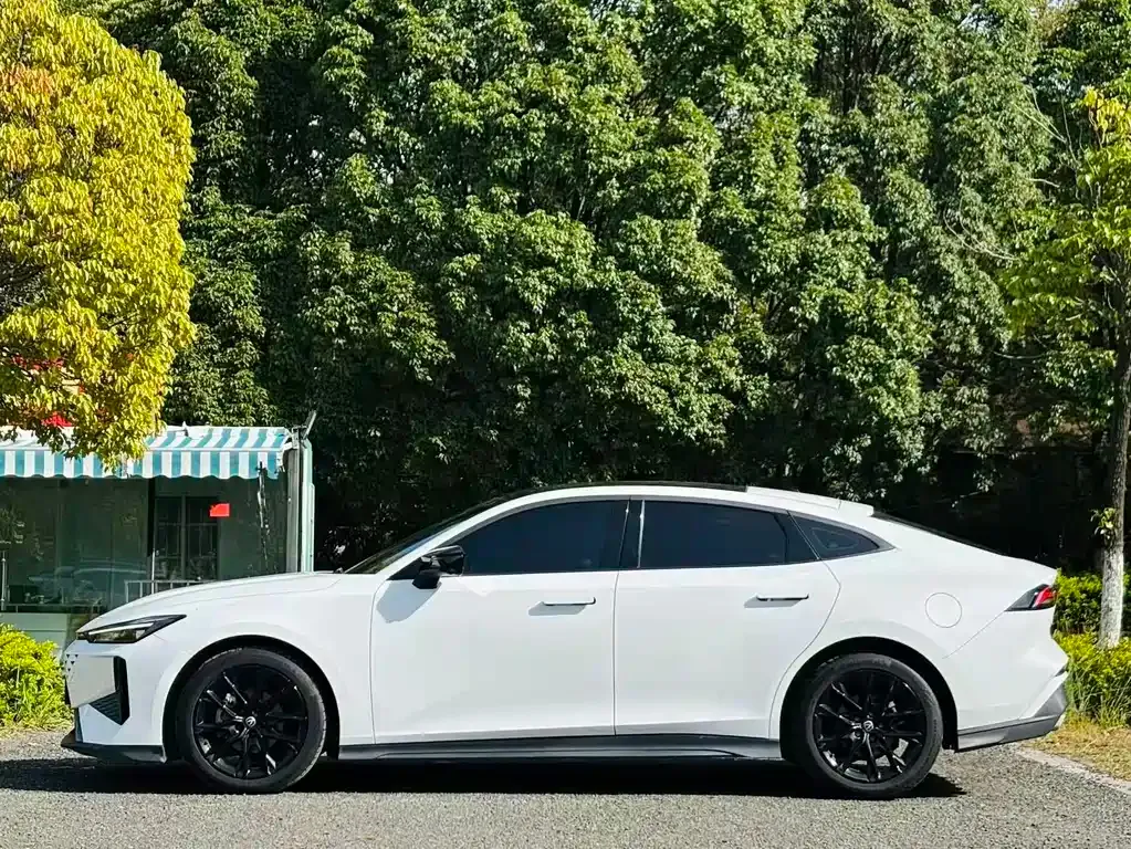 Changan UNI-V 2024 из CN, фото 6