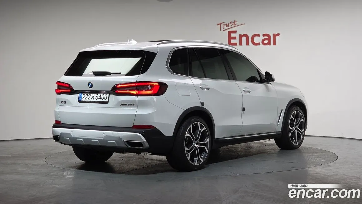 BMW X5 2022 из KR, фото 2