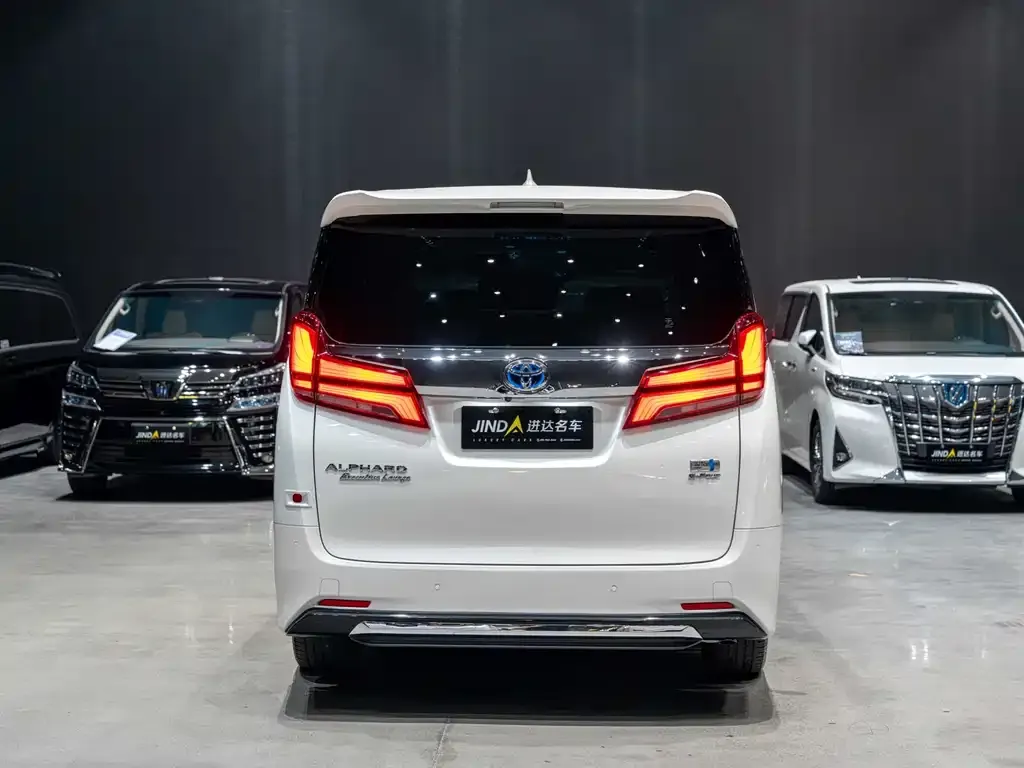 Toyota Alphard 2022 из CN, фото 3