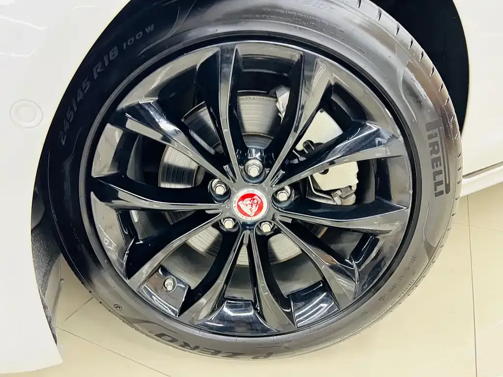 Jaguar XFL 2021 из CN, фото 3