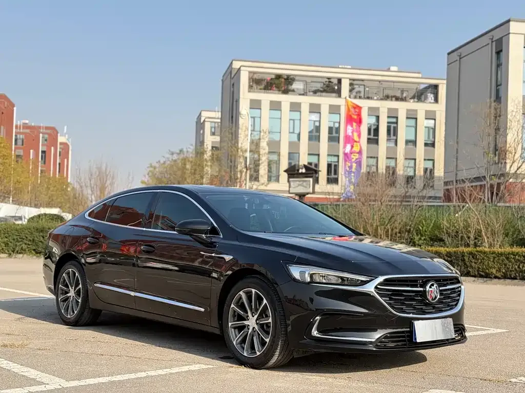 Buick LaCrosse 2023 из CN, фото 3