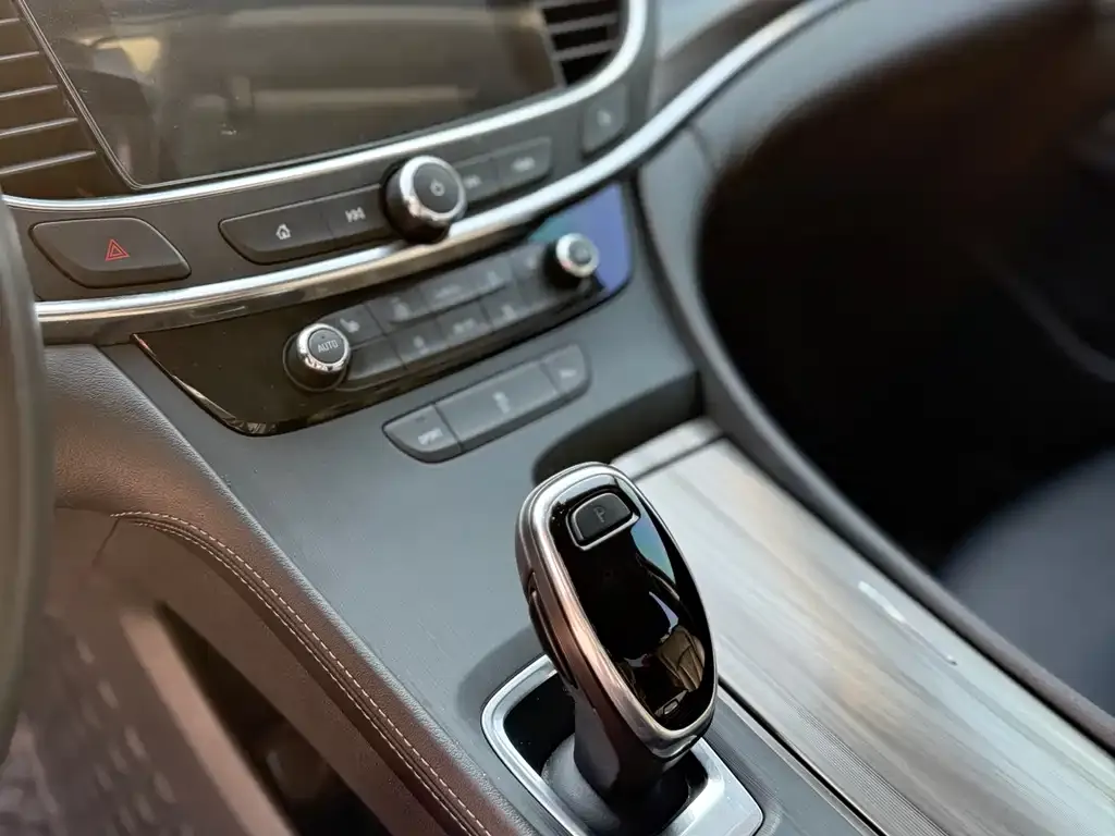 Buick LaCrosse 2023 из CN, фото 6