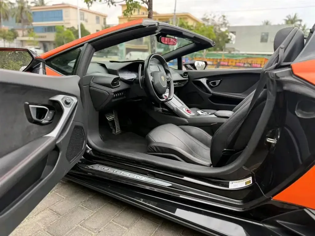 Lamborghini Huracan 2021 из CN, фото 8