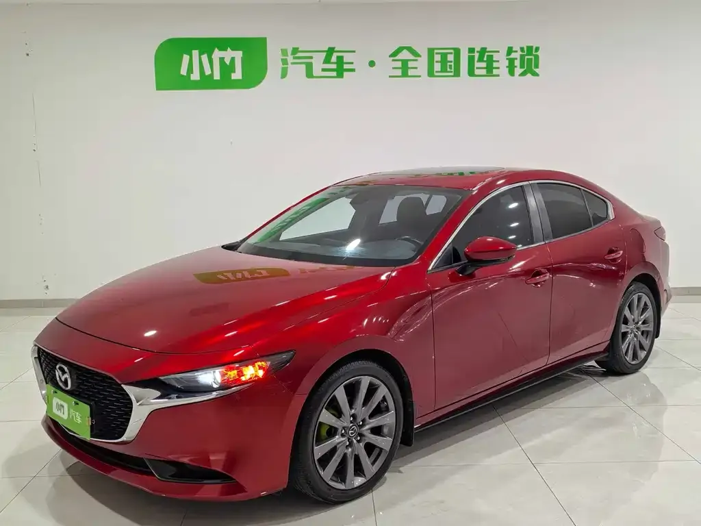 Mazda 3 Axela 2022 из CN, фото 1