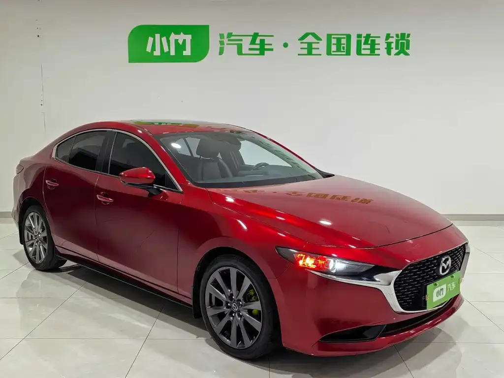 Mazda 3 Axela 2022 из CN, фото 3