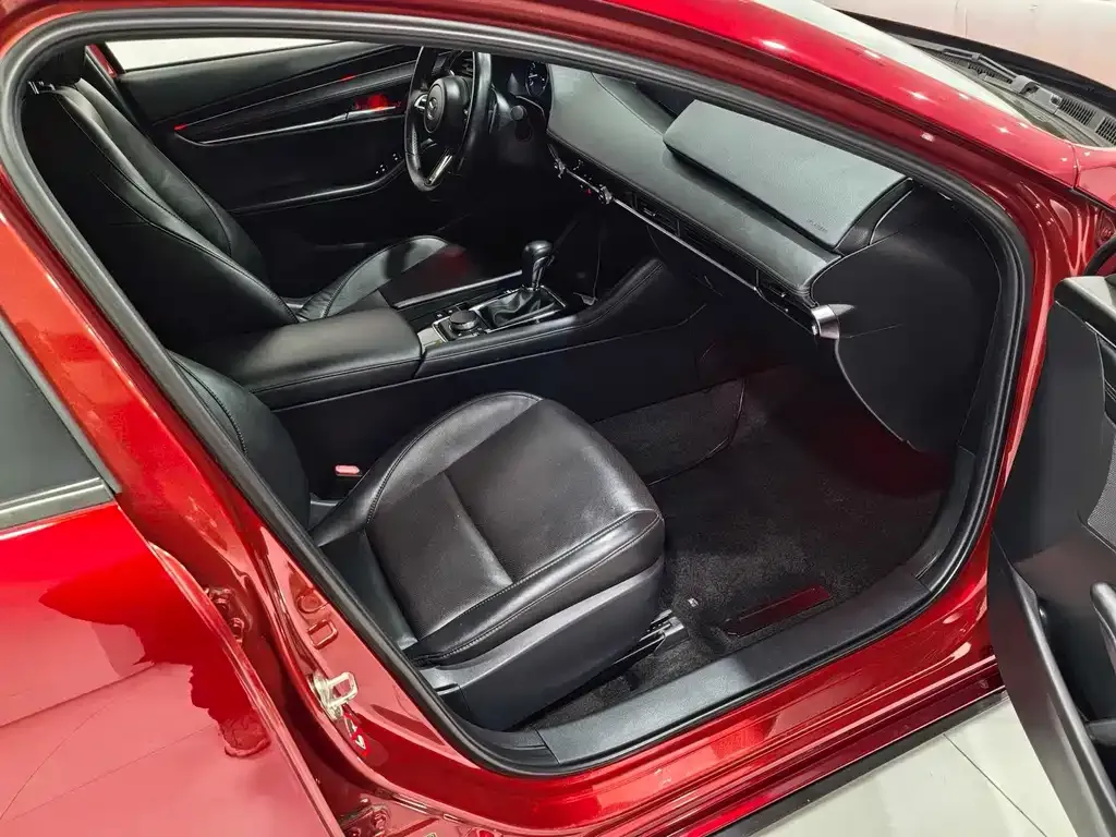 Mazda 3 Axela 2022 из CN, фото 9